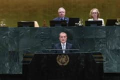 Azerbaycan Dışişleri Bakanı Ceyhun Bayramov BM Genel Kurulu’nda konuşma yaparken