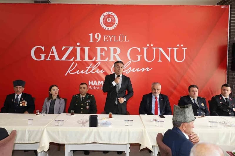 Samsun’un Bafra ilçesinde 19 Eylül Gaziler Günü dolayısıyla düzenlenen programlarda Gaziler ve şehit aileleri bir araya