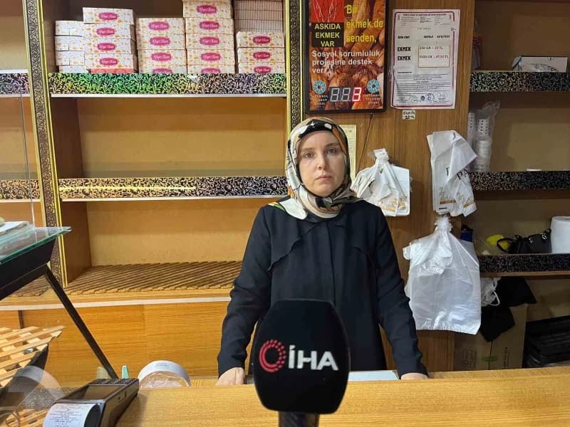 Bağcılar’da kadın fırıncının iş yerinde mülk sahibi yakınları tarafından darbedildiği anın güvenlik kamerası görüntüsü