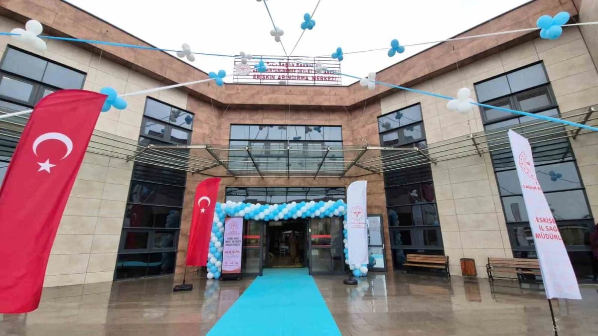 Eskişehir Yunus Emre Devlet Hastanesi bünyesindeki Bağımlı Hastalar Ayaktan Rehabilitasyon Merkezi (BAHAR), düzenlenen a
