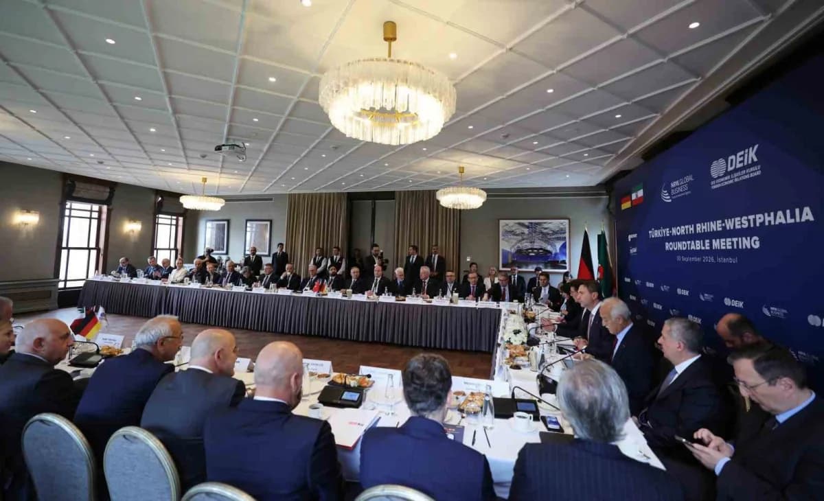 Enerji ve Tabii Kaynaklar Bakanı Alparslan Bayraktar,Türkiye ile Almanya’nın Kuzey Ren-Vestfalya Eyaleti arasında düzenl