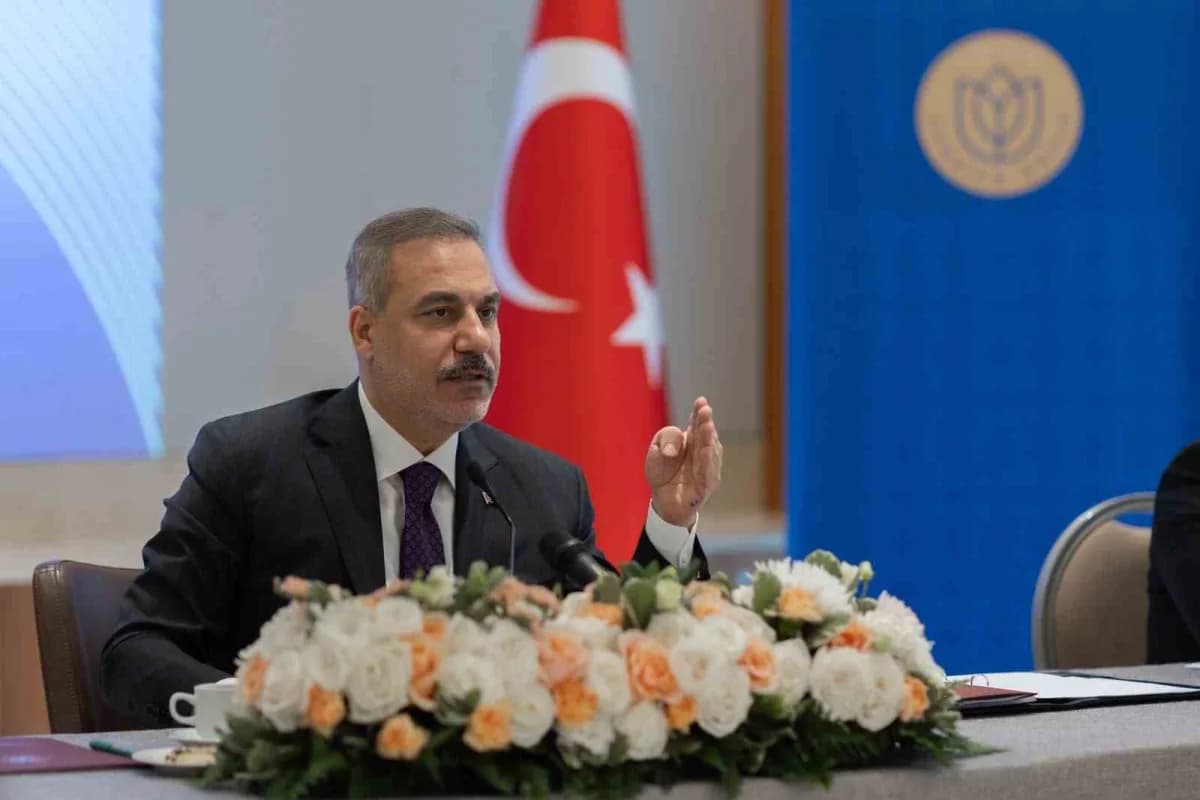 Bakan Fidan, ABD’li düşünce kuruluşlarından temsilcilerin ve akademisyenlerin sorularını yanıtladı