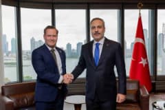 Dışişleri Bakanı Hakan Fidan ve ABD’nin BM Daimi Temsilcisi Mike Waltz New York’ta görüşme yaparken