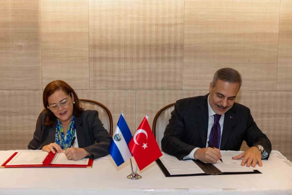 Dışişleri Bakanı Hakan Fidan ile El Salvador Dışişleri Bakanı Alexandra Hill arasında gerçekleştirilen görüşmenin ardınd