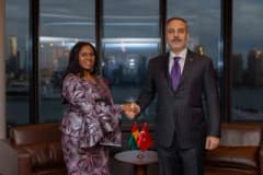 Dışişleri Bakanı Hakan Fidan ve Gine Bissau Dışişleri Bakanı Fatuma Jau New York'ta görüşme yaparken