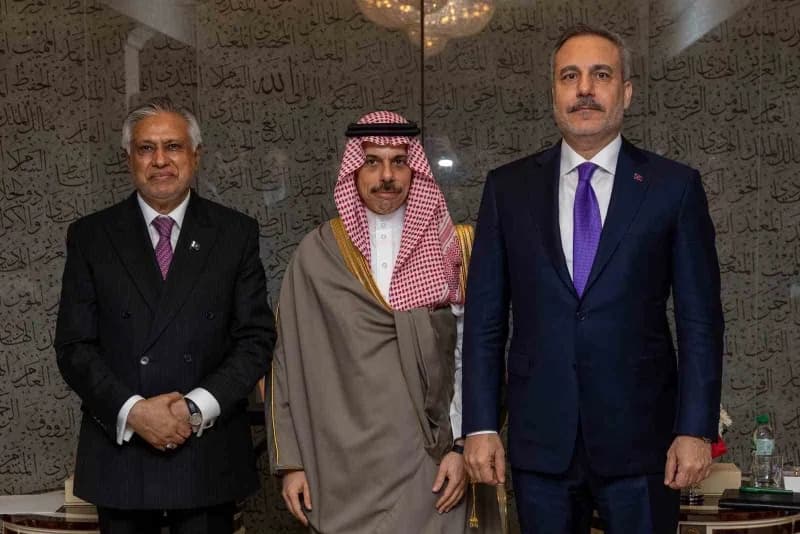 Dışişleri Bakanı Hakan Fidan, New York'ta Ortak Savunma için Mekke Anlaşması Dışişleri Bakanları Toplantısında konuşma y
