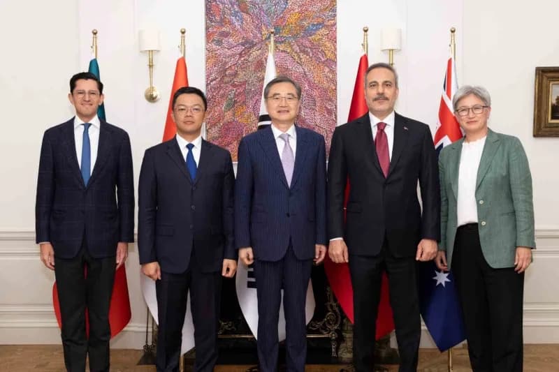 Dışişleri Bakanı Hakan Fidan, BM 81. Genel Kurulu yüksek düzeyli haftasında MIKTA Dışişleri Bakanları toplantısında