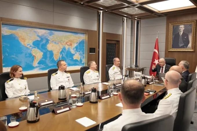 Milli Savunma Bakanı Yaşar Güler, Preveze Deniz Zaferi’nin 488’inci yıl dönümü dolayısıyla Deniz Kuvvetleri Komutanı Ora