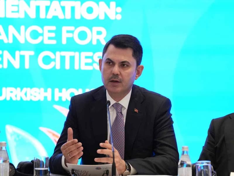 Bakan Kurum, "Hedef ile proje arasındaki, proje ile Finansman arasındaki, Finansman ile sahadaki sonuç arasındaki mesafe