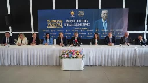 Tarım ve Orman Bakanı İbrahim Yumaklı Edirne’de yaptığı açıklamada tarımsal üretim rekorunu duyuruyor