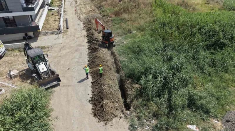 Büyükşehir Belediyesinde Edremit Altınkum’un altyapısına büyük yatırım