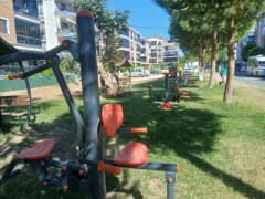Balıkesir Edremit Altınkum ve Kadıköy mahallelerinde yeni park ve spor alanları için yapılan çalışmalar