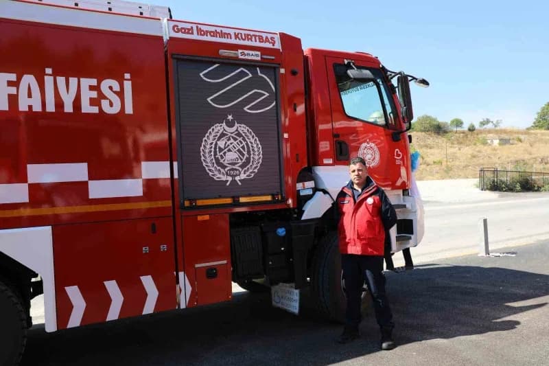 Başkan Akın’dan kahraman itfaiyecilere anlamlı jest