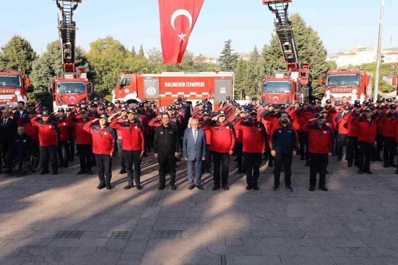 Başkan Akın’dan kahraman itfaiyecilere anlamlı jest