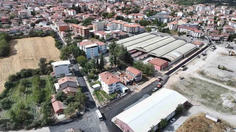 Ahmet Akın’dan İvrindi’nin yollarına modern dokunuş