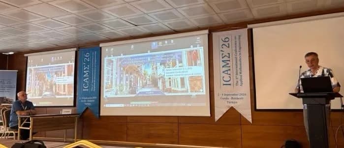 Yüz yüze ve çevrim içi katılıma imkân sağlayan hibrit formatta gerçekleştirilen konferans, dünyanın farklı ülkelerinden