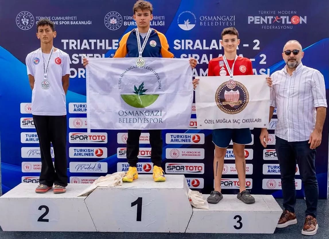 Bandırmalı sporculardan Triathle Şampiyonası’nda 4 derece