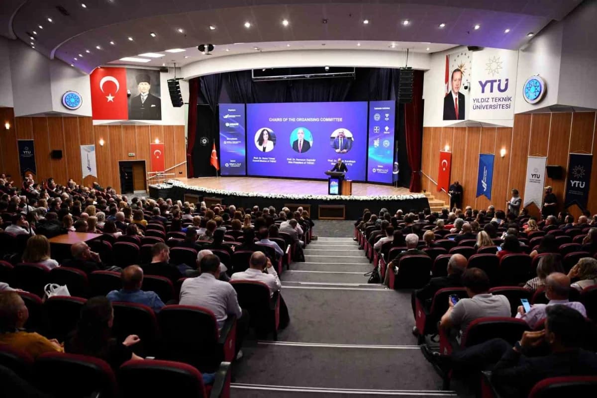 Bartın Üniversitesi akademisyenleri YÖKAK konferansında ödül aldı