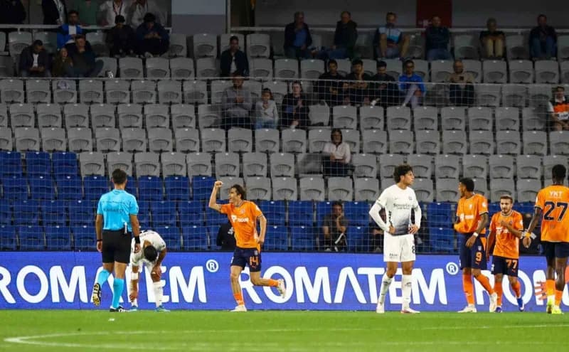Başakşehir FK, Trendyol Süper Lig’in 6. Haftasında konuk ettiği Gençlerbirliği'ni 4-0 mağlup etti.