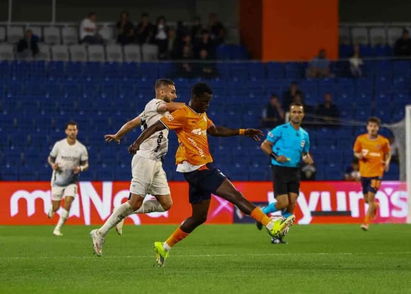 Başakşehir FK, Trendyol Süper Lig’in 6. Haftasında konuk ettiği Gençlerbirliği'ni 4-0 mağlup etti.