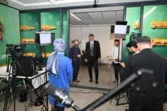 Başkan Mustafa Kocaman, Gonca Engelsiz Yaşam Merkezi’nde özel gereksinimli öğrencilerle sohbet ederken