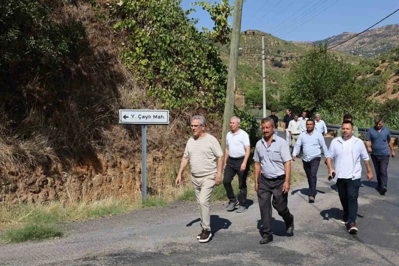 Başkan Tetik, vatandaşlarla bir araya geldi