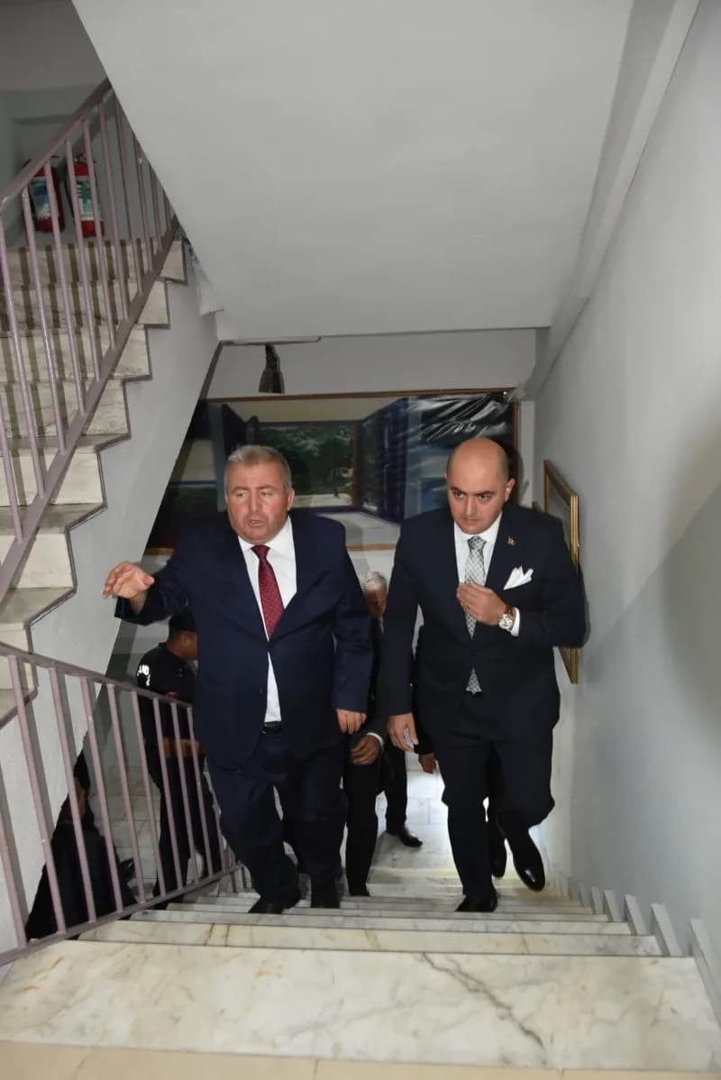 Aydın Cumhuriyet Başsavcısı Uygur Kaan Arısoy, Aydın e Tipi Kapalı Ceza İnfaz Kurumu’nu ziyaret ederek kurumda yürütülen