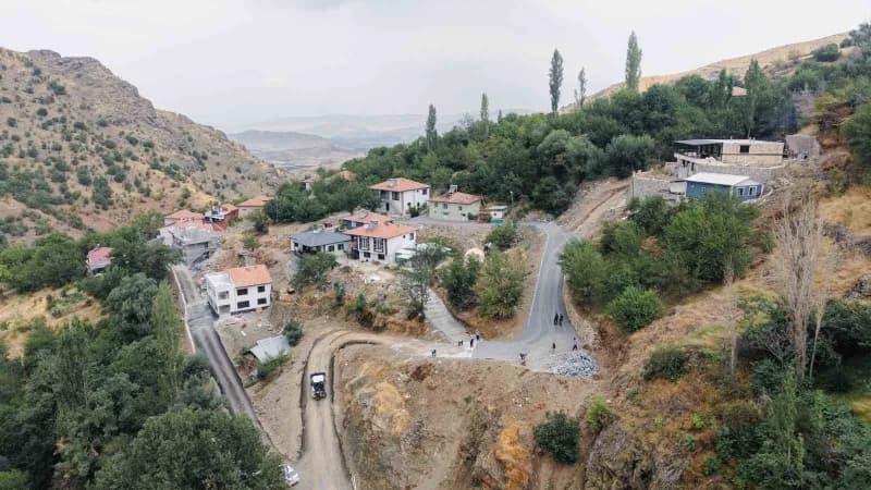 Battalgazi Belediyesinden Kamıştaş’a yol düzenlemesi
