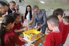 Bayburt’ta öğrenciler bilim ve teknoloji atölyelerinde uygulamalı eğitim yapıyor