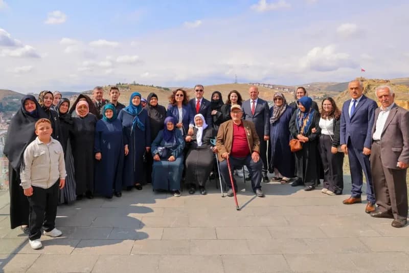 Bayburt’ta Gaziler ve şehit aileleri kahvaltıda buluştu