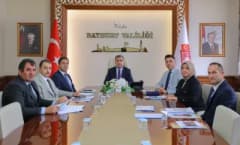 Bayburt Valisi Mustafa Eldivan başkanlığında sosyal yardım vakıflarının toplantısı