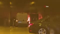 İzmir Bayraklı Tüneli’nde seyir halindeki tırda çıkan yangının ardından itfaiye ekiplerinin müdahalesi