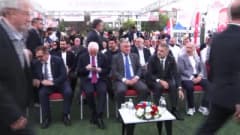 Bayrampaşa’da temel atma töreni yapılan modern spor tesisleri ve Gençlik ve Spor Bakanı Osman Aşkın Bak konuşma yapıyor