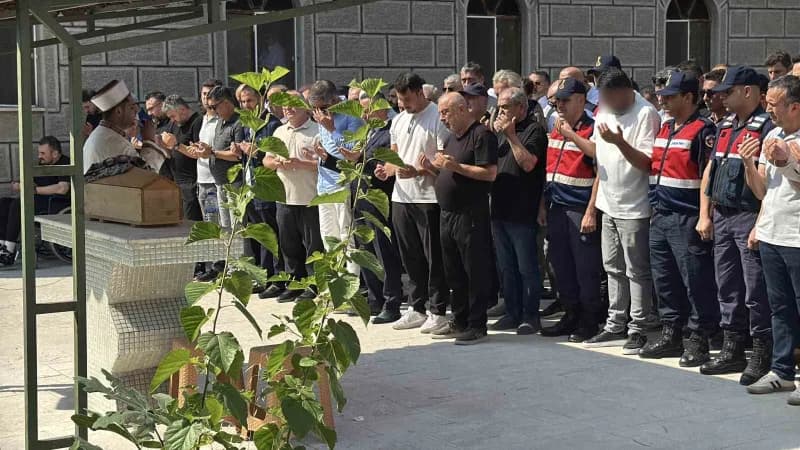 16 Eylül 2026 tarihinde Amasra ilçesine seyir halinde olan h.k. (73) idaresindeki 78 BL 591 plakalı otomobilin kontrolde