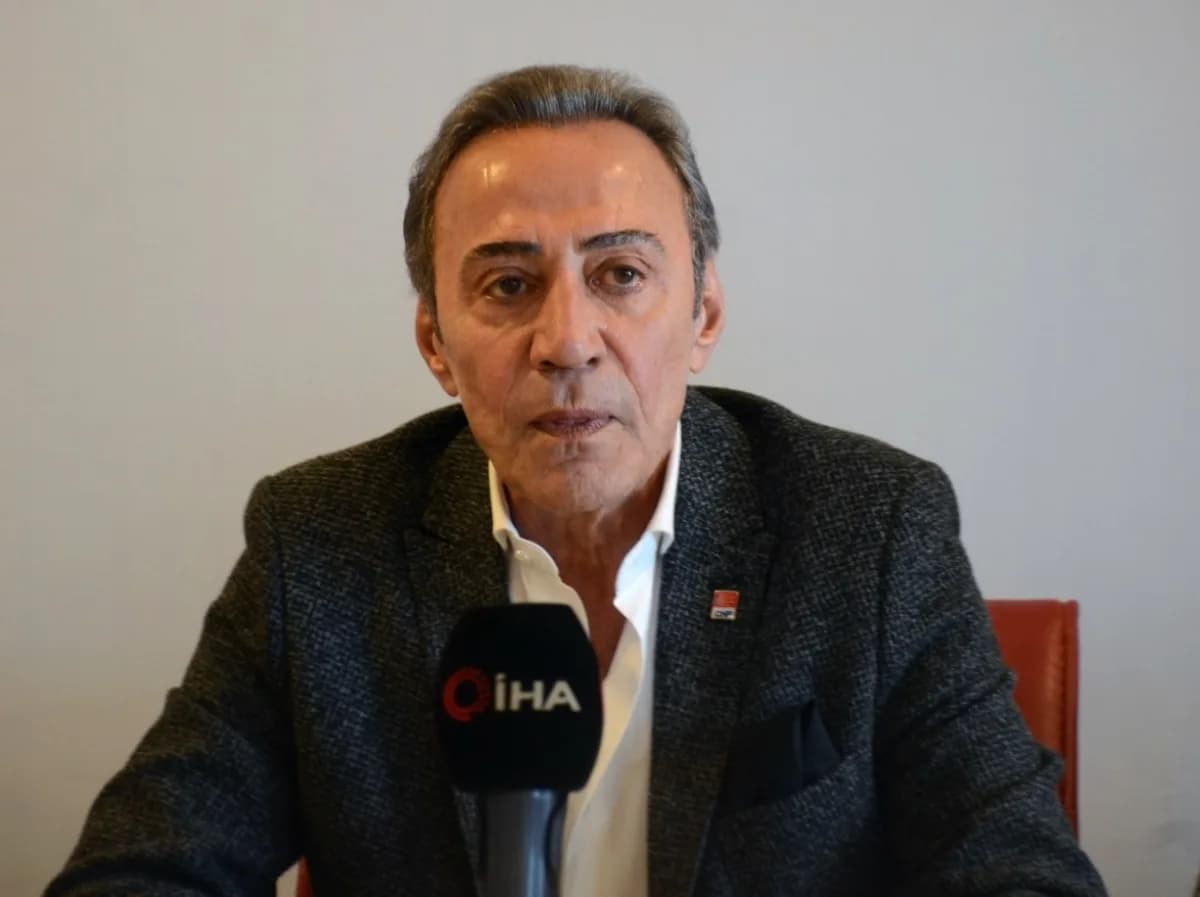 CHP Parti Meclis Üyesi Berhan Şimşek, Bilecik'te CHP İl başkanlığında konuştu