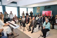 Çorum'da Berkant Bolat Müzik Atölyesi açılış töreninde protokol üyeleri ve Yasemen Bolat