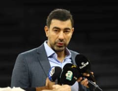 Beşiktaş Erkek Basketbol Takımı Genel Menajeri Nedim Yücel basın toplantısında açıklama yapıyor