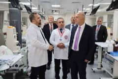 BEUN Rektörü Prof. Dr. Ahmet Ulusoy BEUN Hastanesinde sağlık hizmeti ve yenileme çalışmalarını inceliyor