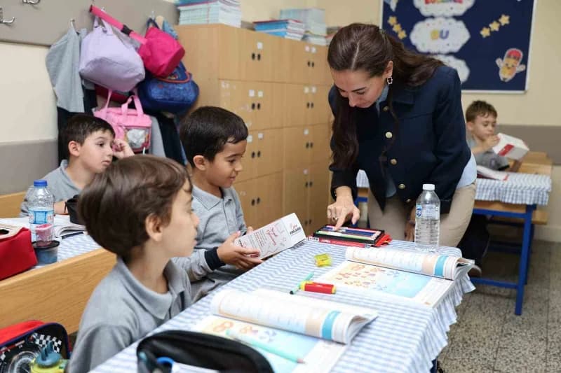 Beykoz Belediyesi tarafından yeni eğitim-öğretim yılında öğrencilerin ve ailelerin bütçesine katkı sağlamak amacıyla ilç