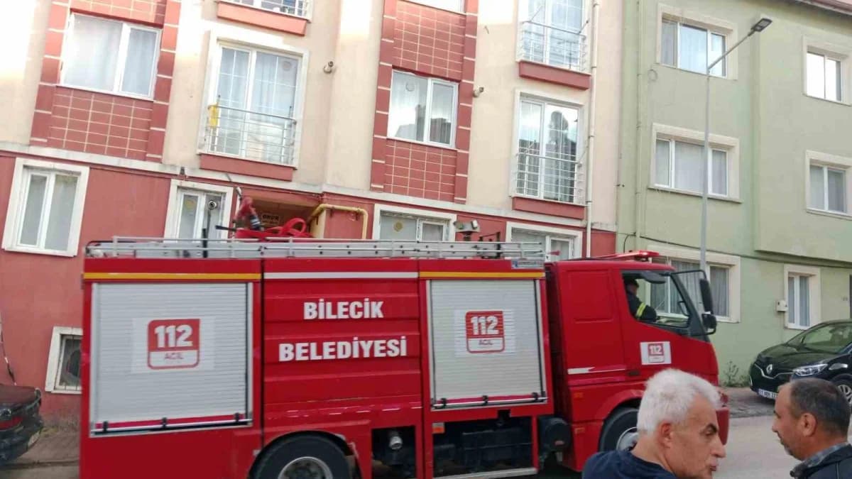 Bilecik'te aspiratörden çıkan yangın paniğe neden oldu