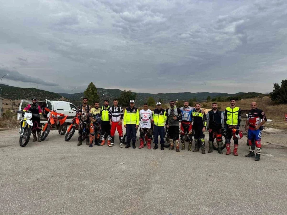 Bilecik’te motosiklet sürücülerine Trafik eğitimi