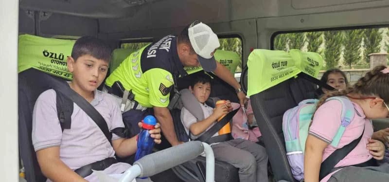 Bilecik’te okul çevrelerinde sıkı denetim: 397 şahıs kontrol edildi