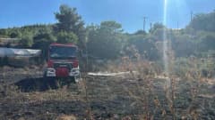 Bilecik Söğüt'te ot yangını sonrası itfaiye ekiplerinin müdahalesi