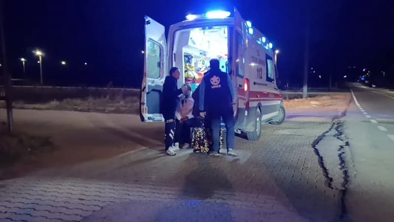 Bilecik'te meydana gelen trafik kazasında 3 kişi yaralandı