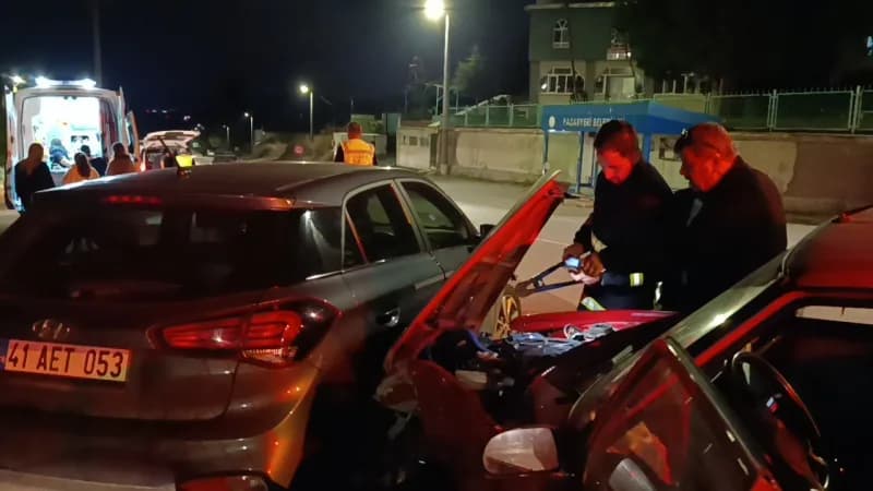 Bilecik'te meydana gelen trafik kazasında 3 kişi yaralandı
