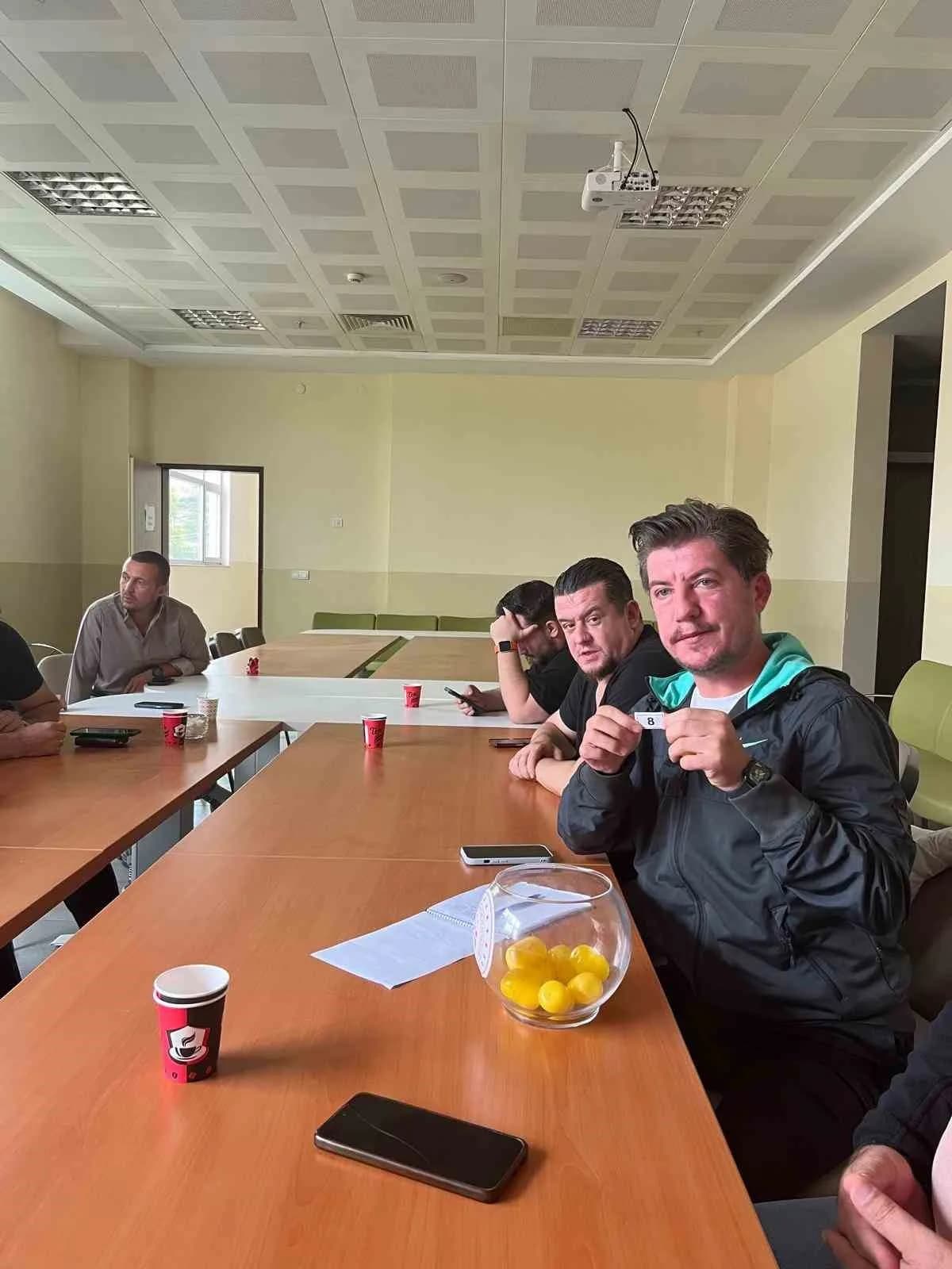 Bilecik'te U14 ile U15 Gençler Ligi kuraları çekildi