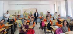 Van Gürpınar’da öğrenciler sanal gerçeklik gözlükleri ve elektronik deney setleriyle bilim ve teknoloji etkinliğinde uyg