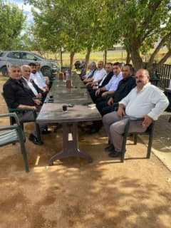Bitlis Güroymak ilçesinde muhtarların bir araya geldiği dayanışma toplantısı