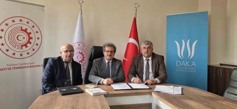 Doğu Anadolu Kalkınma Ajansı'nın (DAKA) Teknik Destek Programı kapsamında desteklenmeye hak kazanan Bitlis Gazeteciler C