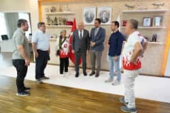 Kızılcahamam Huzurevi sakinleri Bocce Bölge Yarışması şampiyonları belediyede ödül töreninde